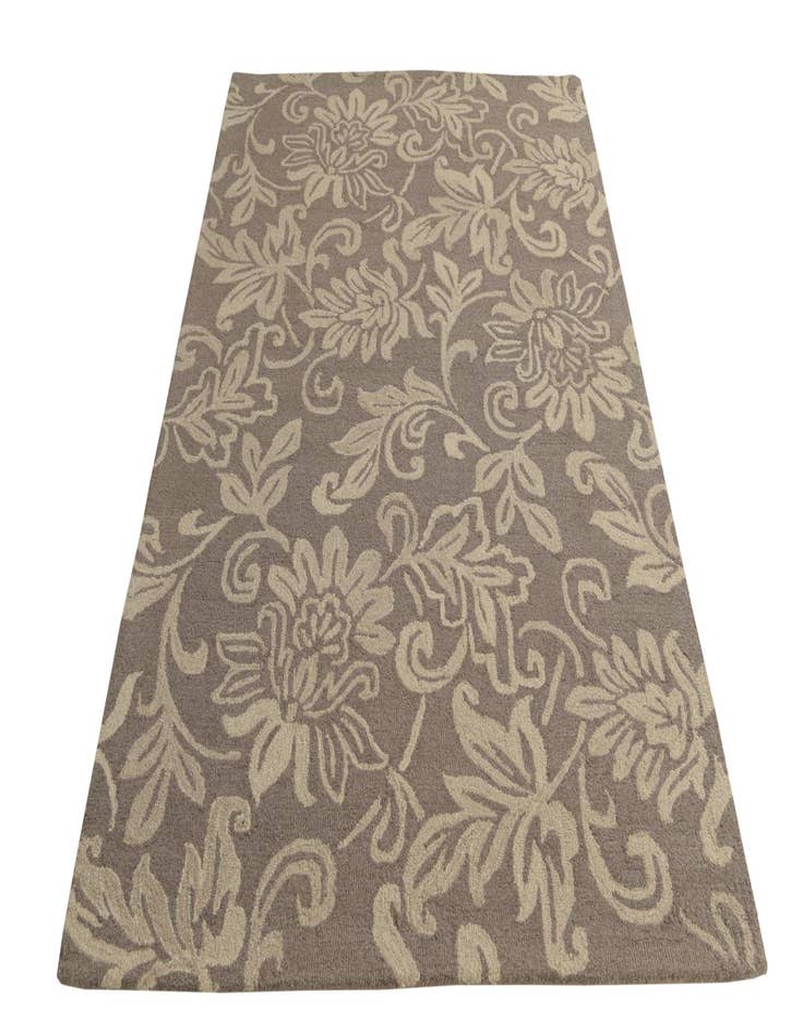 Detail image of 5' x 8' Agra Wool Rug