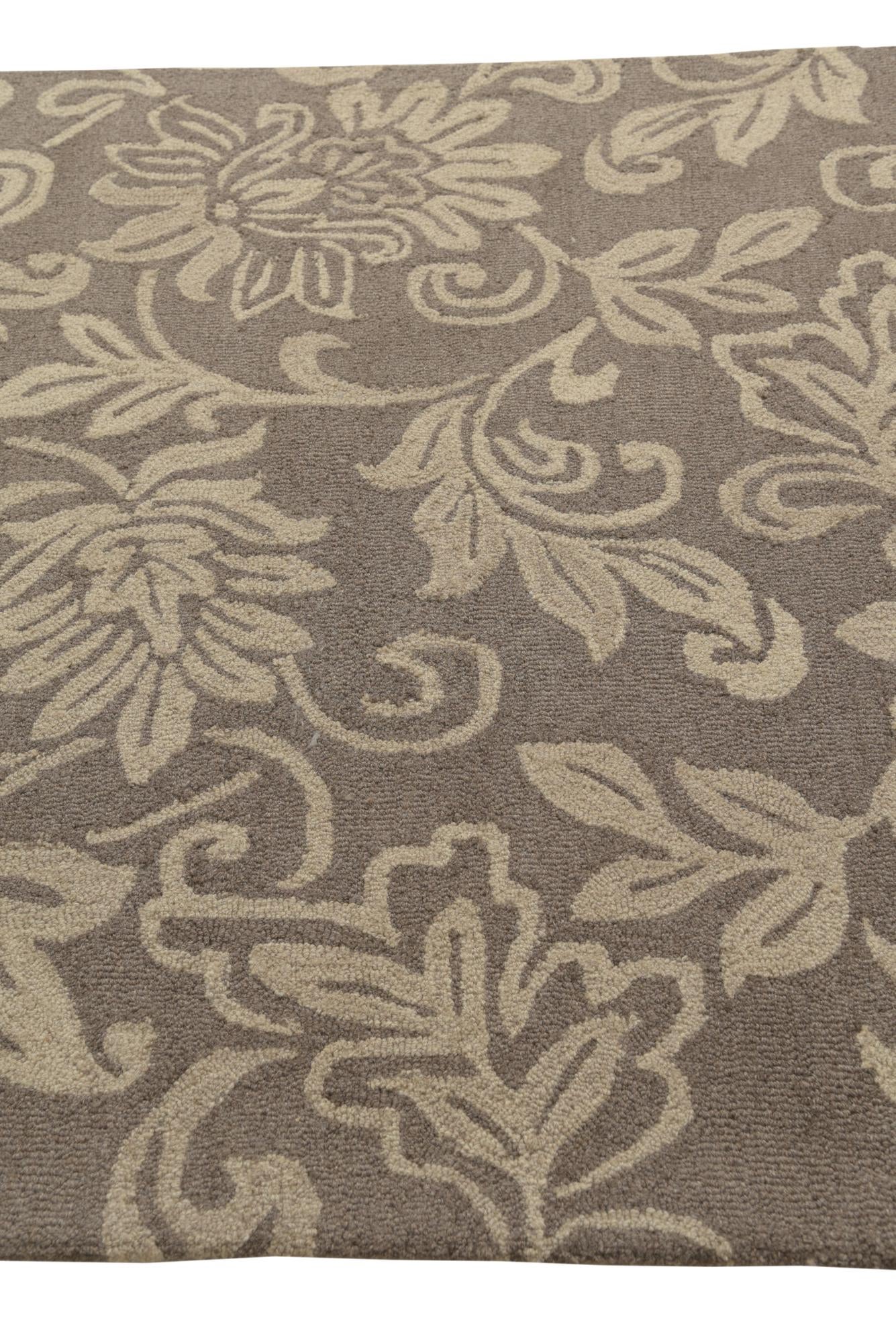 5' x 8' Agra Wool Rug