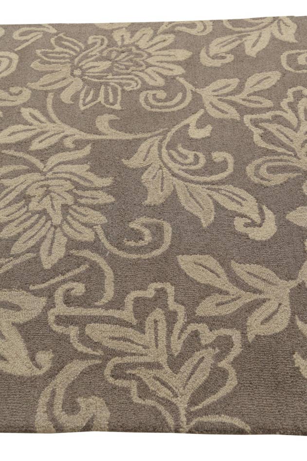 Detail image of 5' x 8' Agra Wool Rug