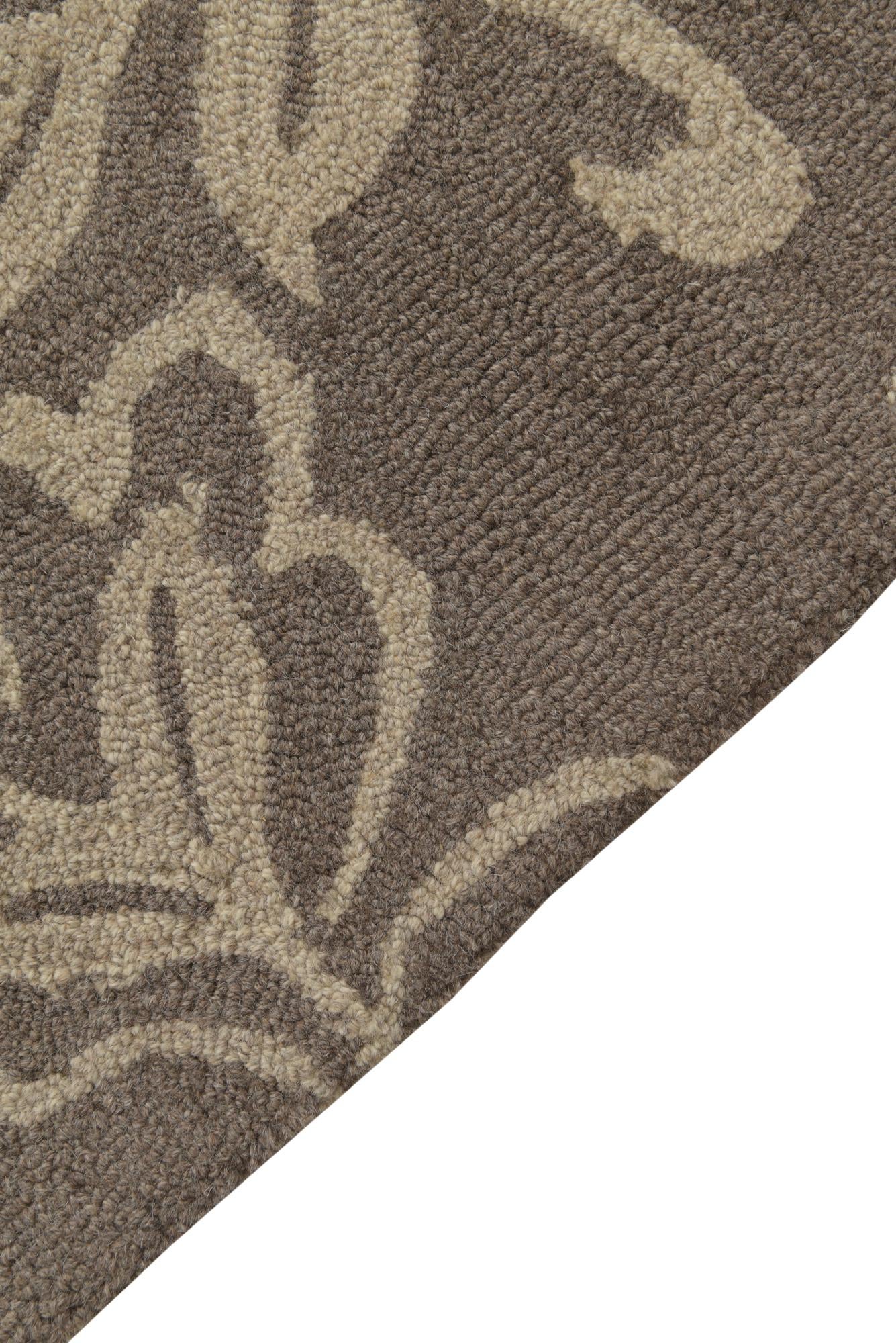 5' x 8' Agra Wool Rug