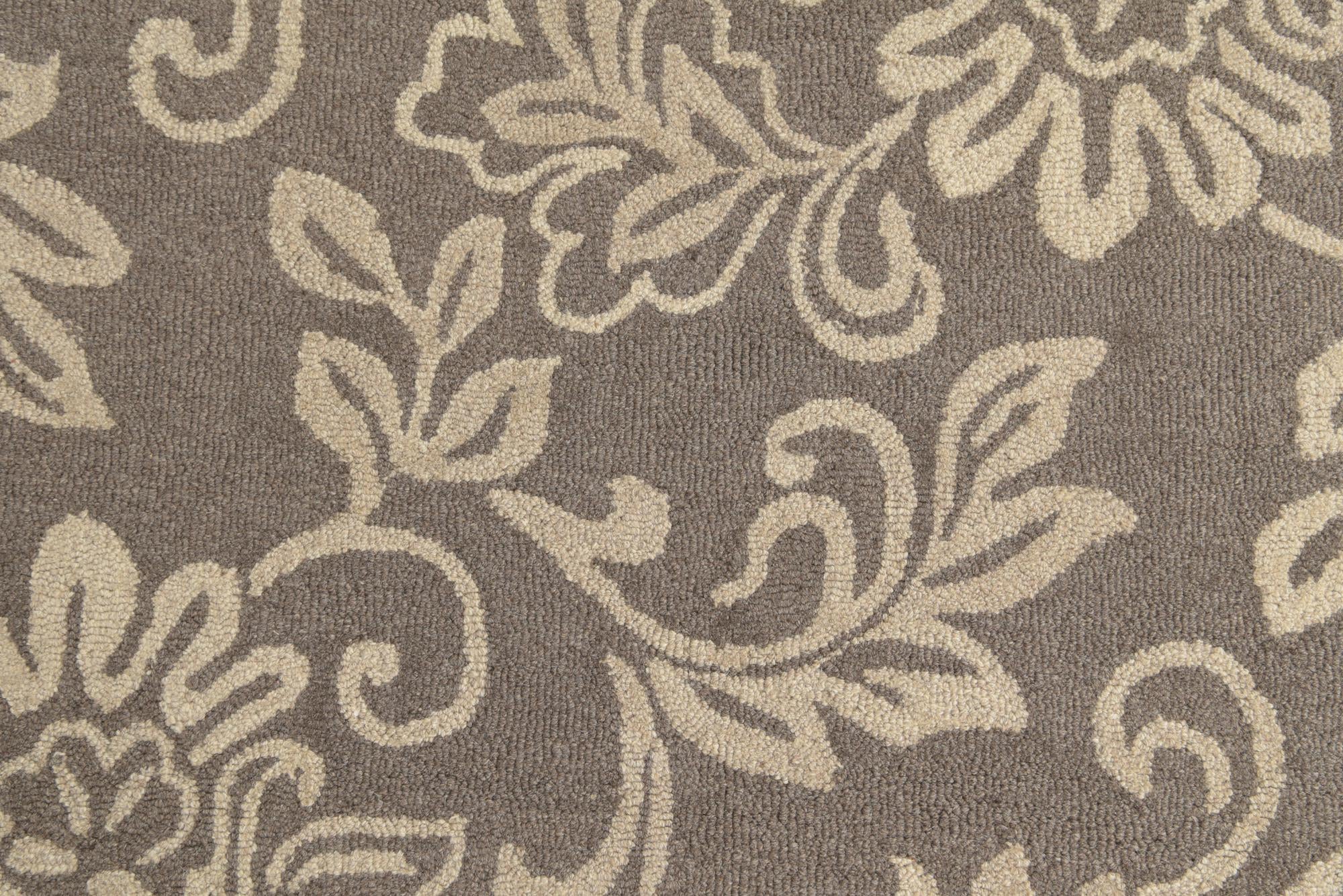 5' 1 x 8' Agra Wool Rug