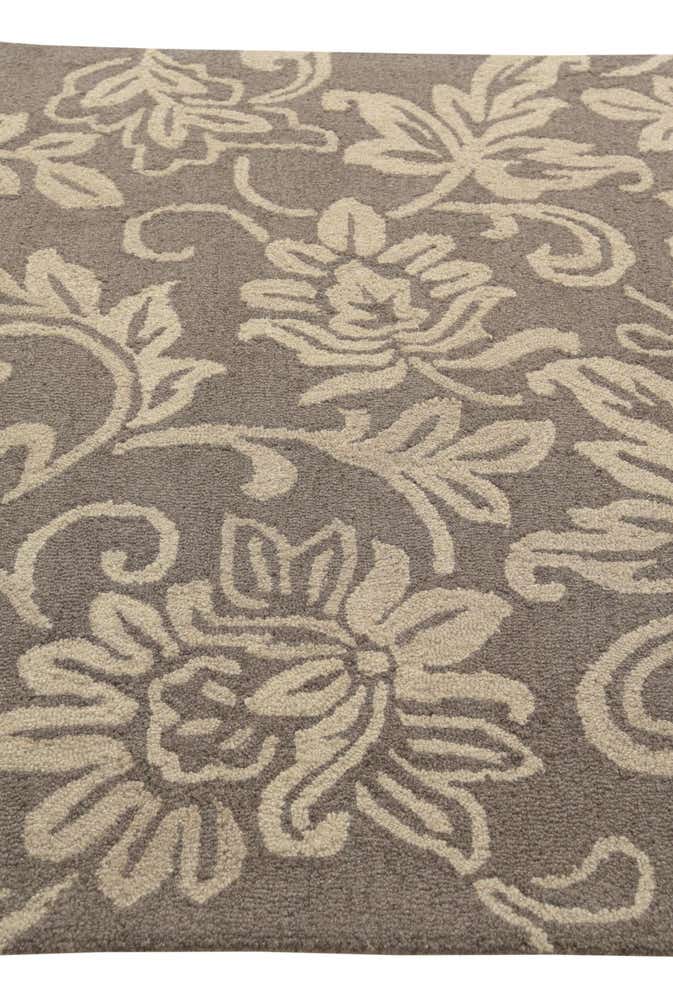 5' x 8' Agra Wool Rug