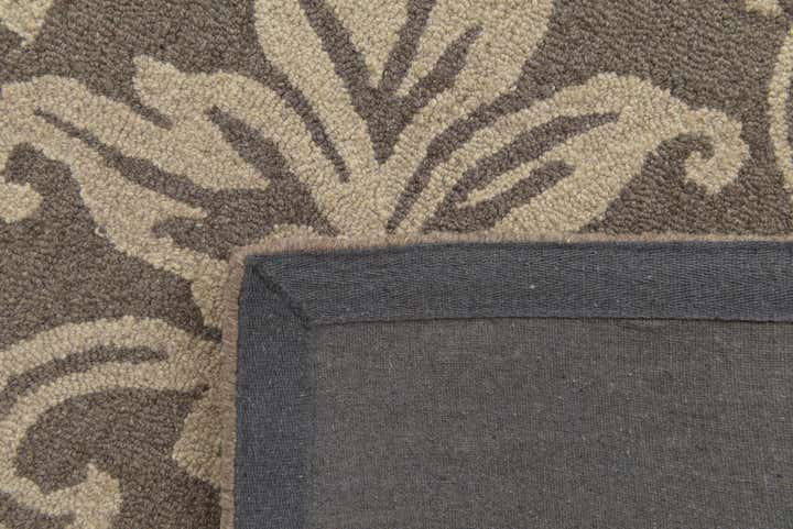5' x 8' Agra Wool Rug