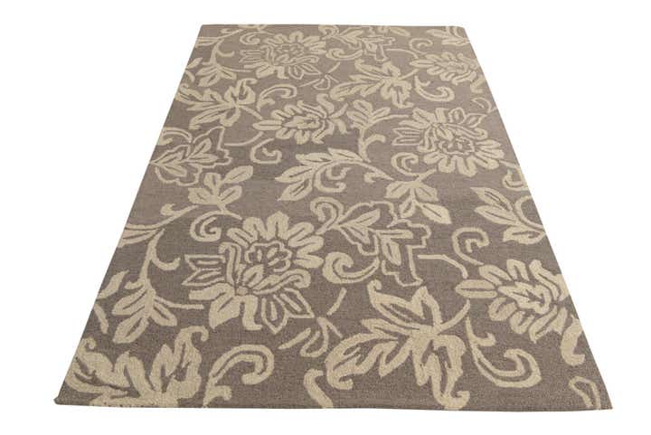 5' x 8' Agra Wool Rug
