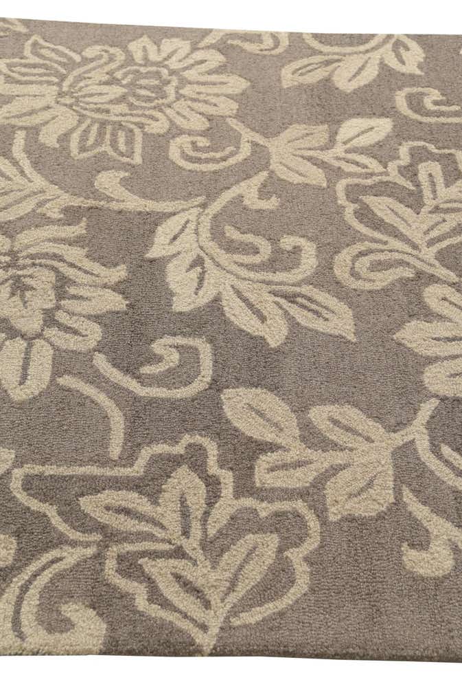 5' x 8' Agra Wool Rug