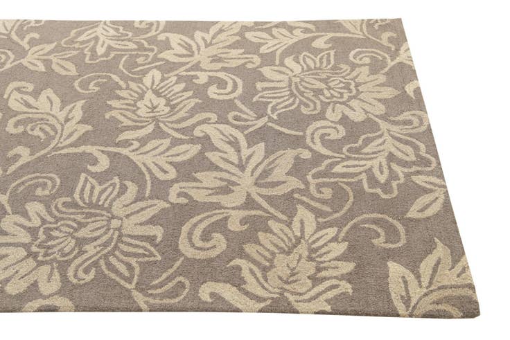 Detail image of 5' x 8' Agra Wool Rug