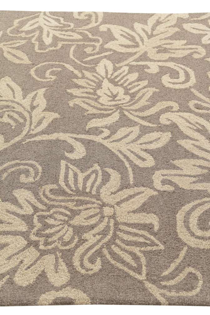 5' x 8' Agra Wool Rug