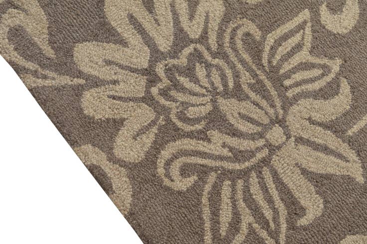 Detail image of 5' x 8' Agra Wool Rug