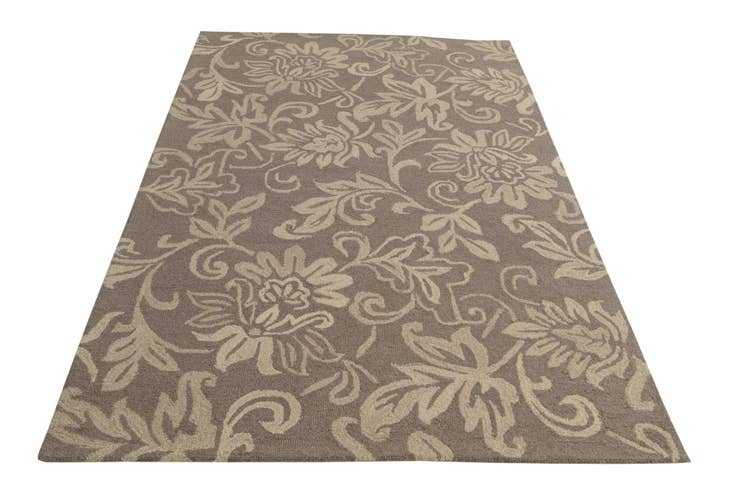 Detail image of 5' x 8' Agra Wool Rug
