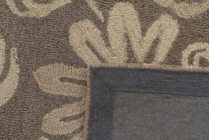 5' x 8' Agra Wool Rug