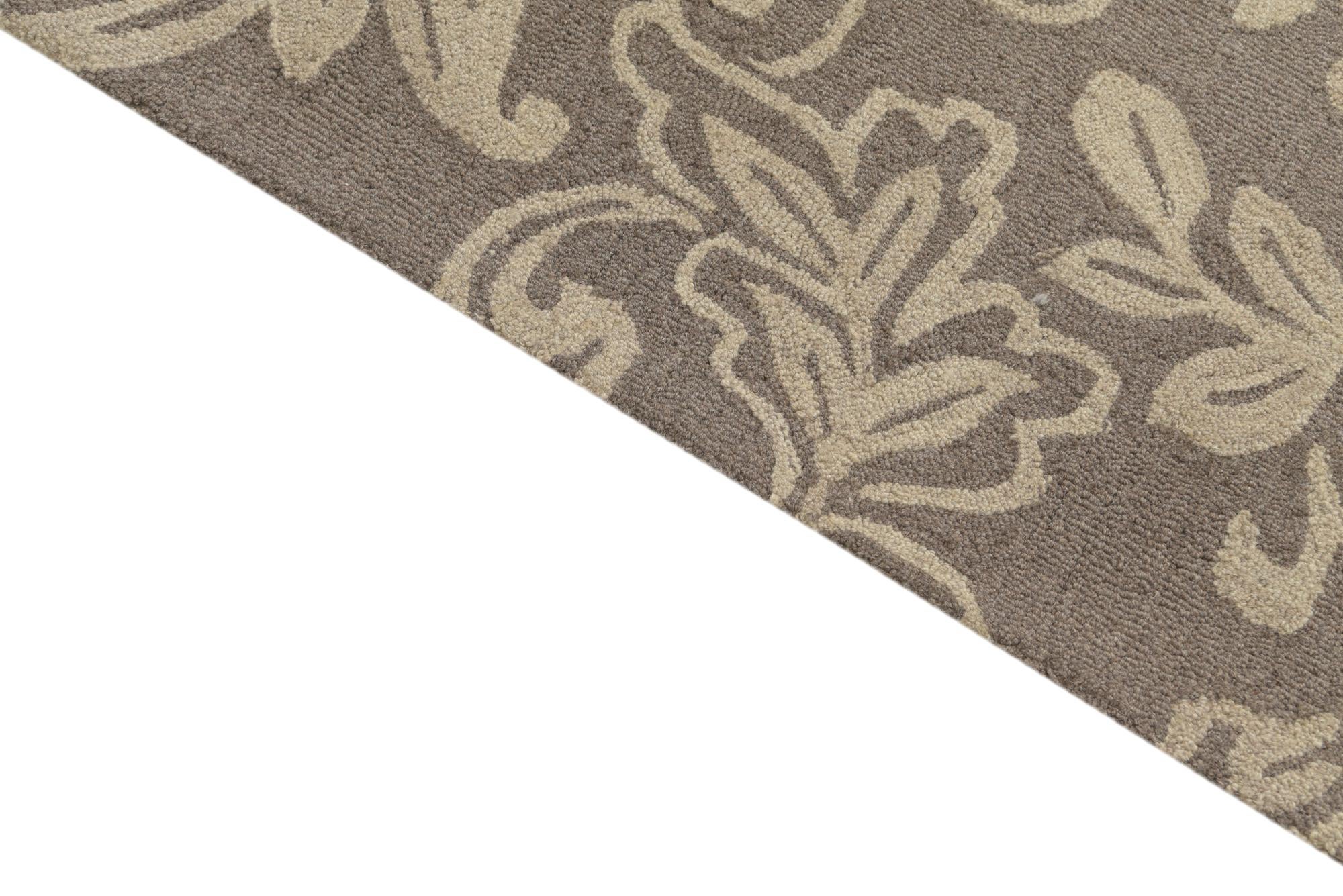 5' x 8' Agra Wool Rug