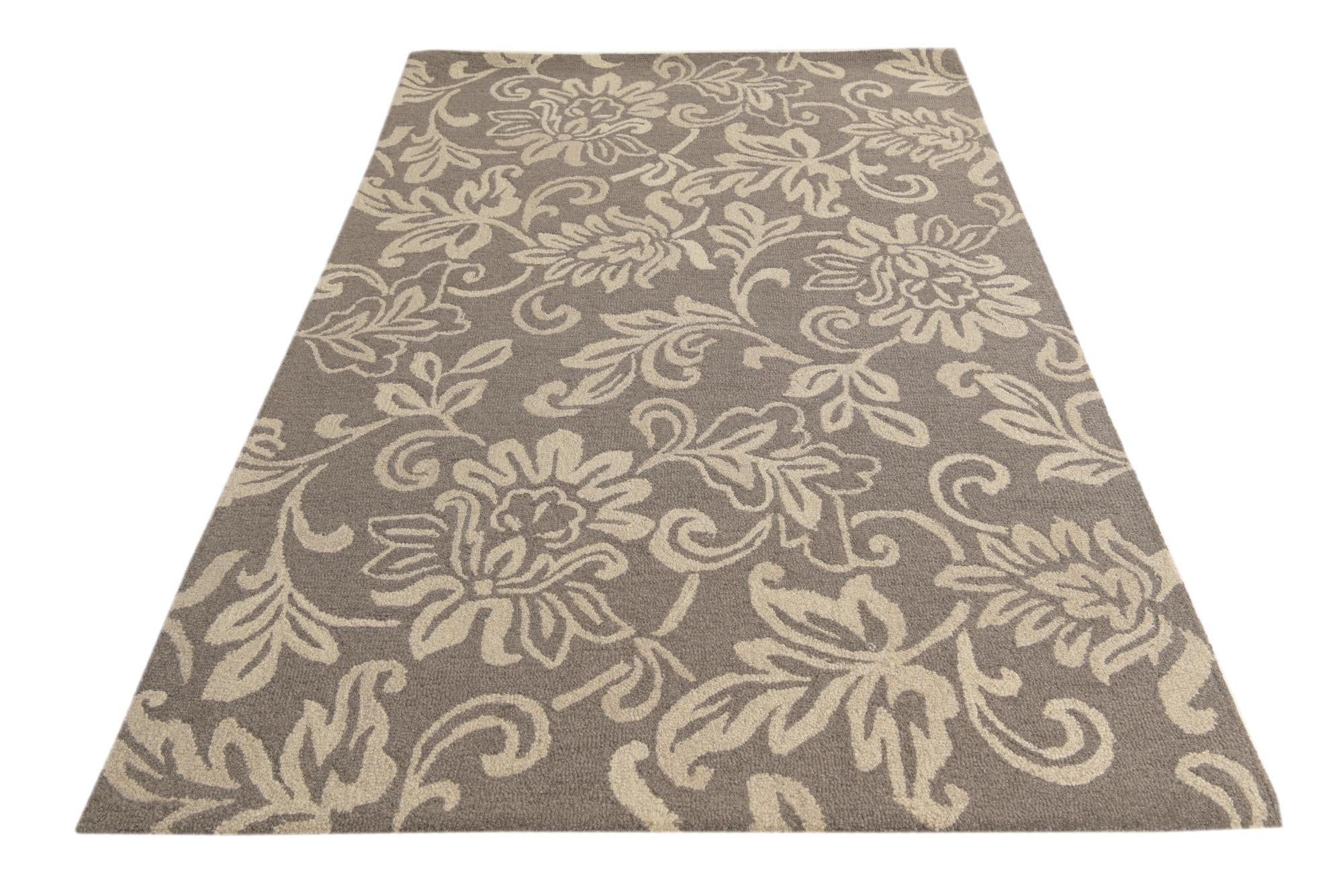 5' x 8' Agra Wool Rug