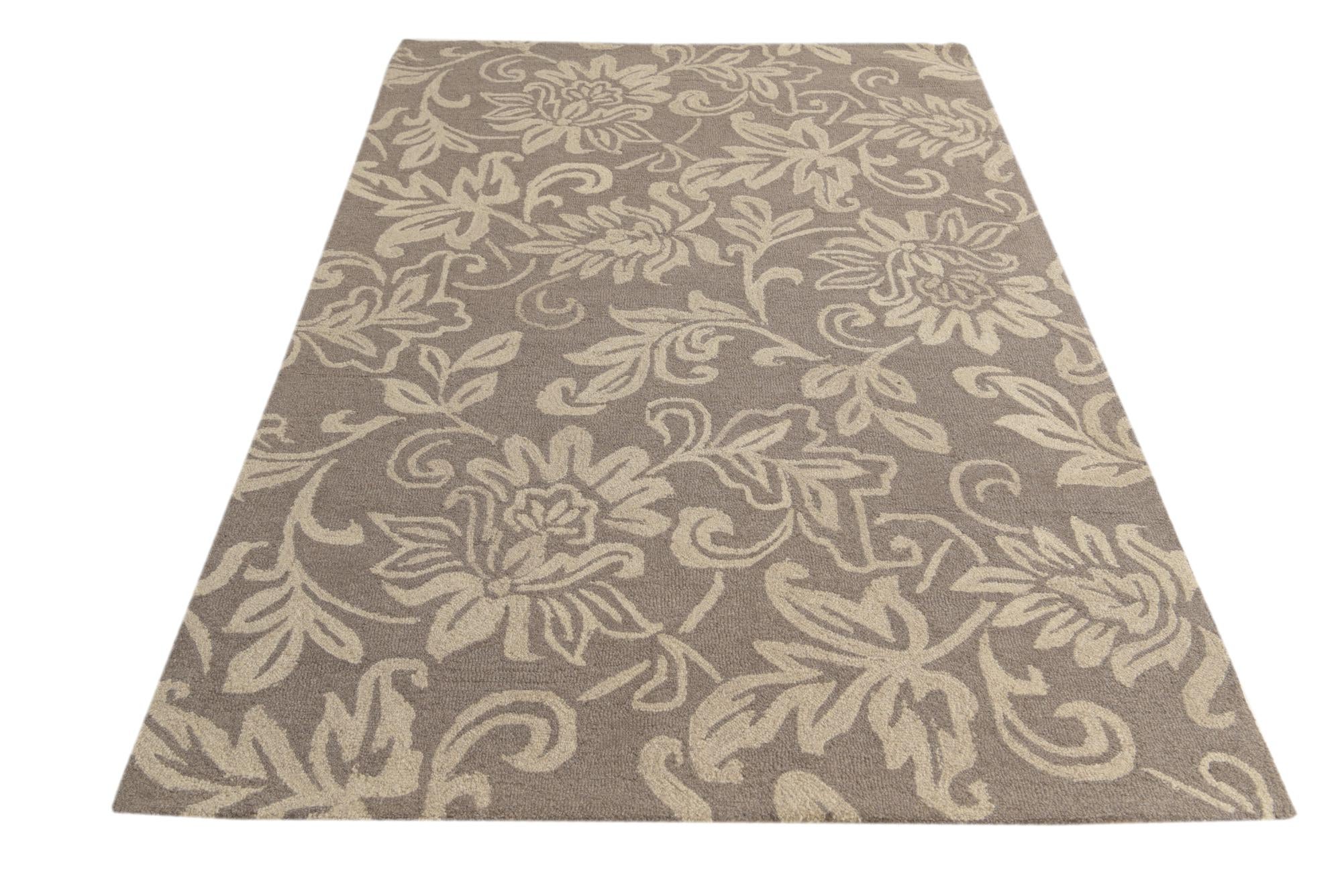 5' x 8' Agra Wool Rug
