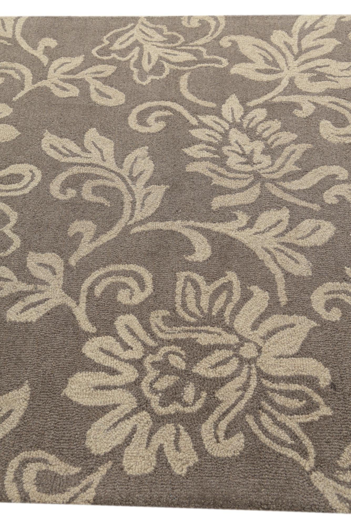 5' x 8' Agra Wool Rug