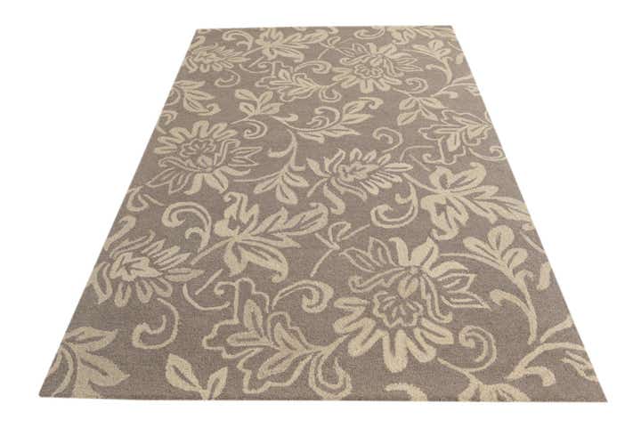 5' x 8' Agra Wool Rug