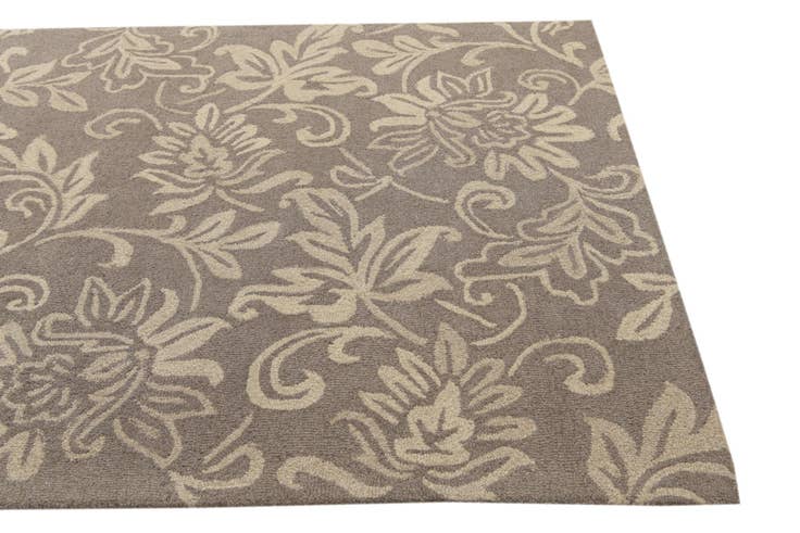 Detail image of 5' x 8' Agra Wool Rug