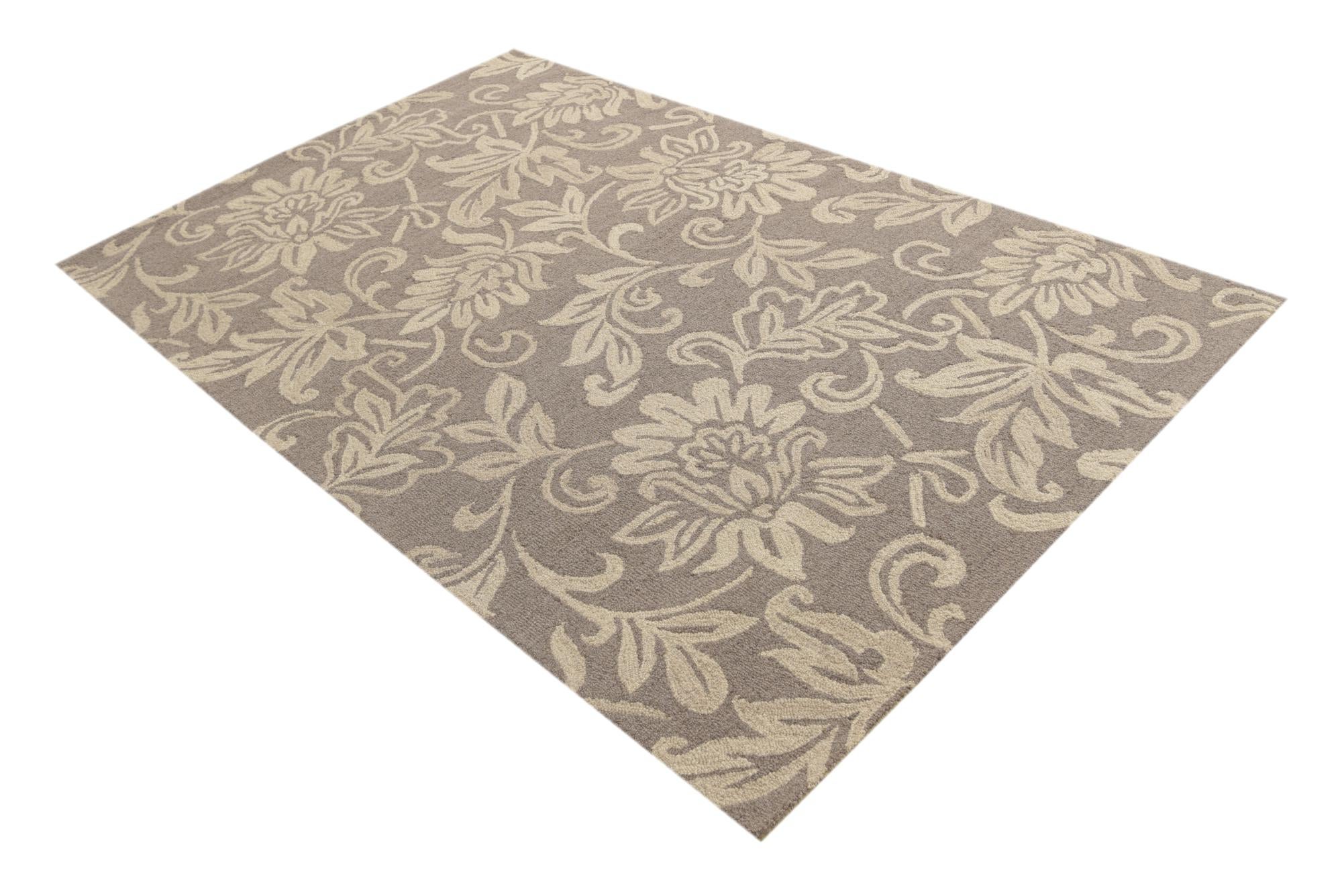 5' x 8' Agra Wool Rug