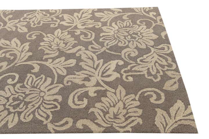 5' 1 x 8' Agra Wool Rug