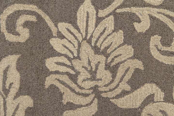 5' 1 x 8' Agra Wool Rug