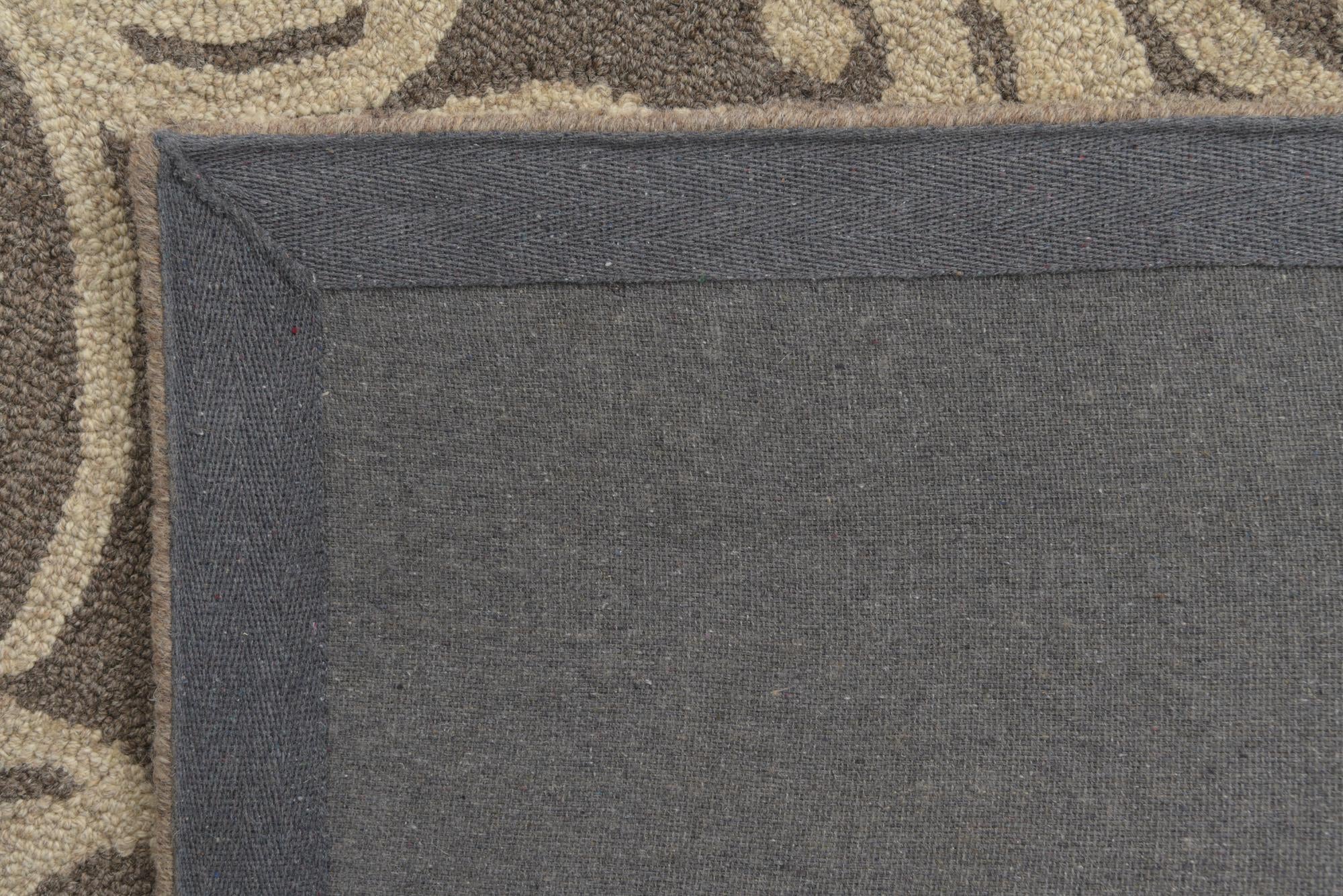 5' 1 x 8' Agra Wool Rug