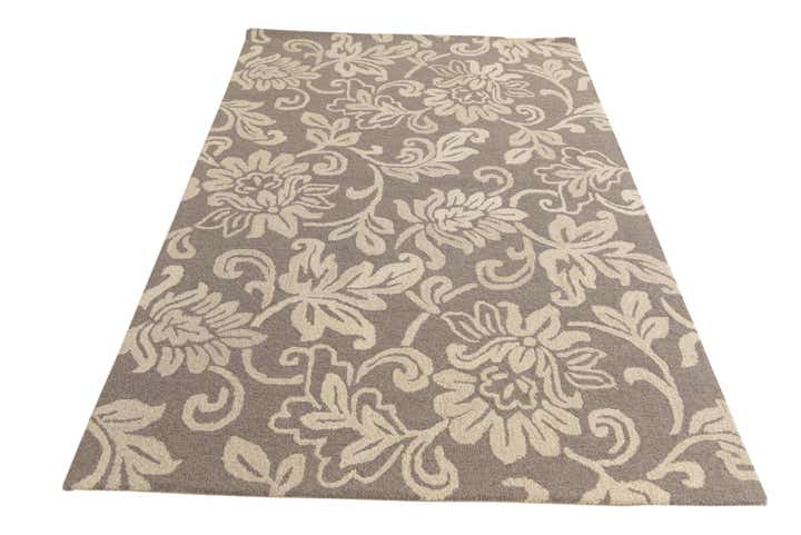 5' x 8' Agra Wool Rug
