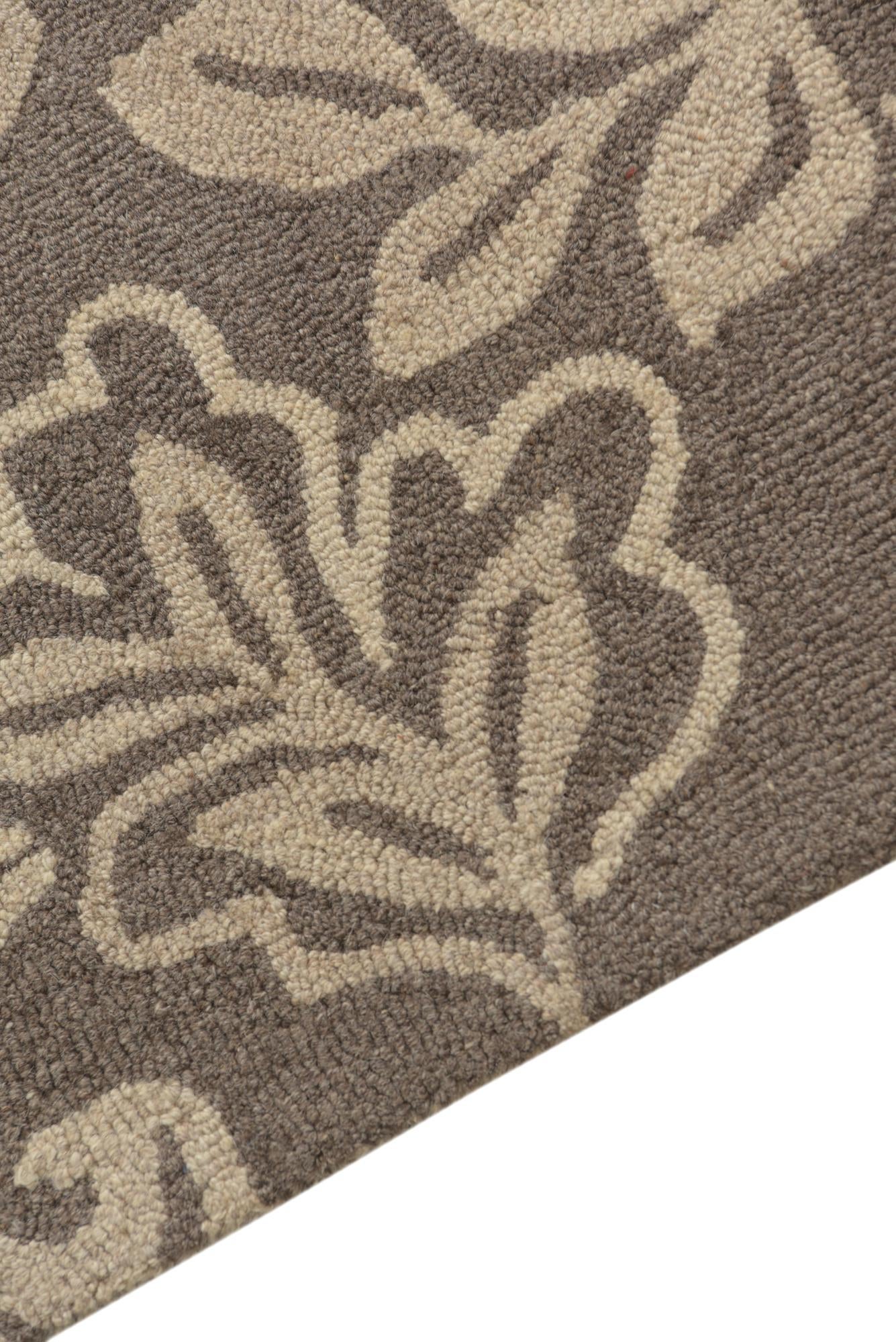 5' x 8' Agra Wool Rug