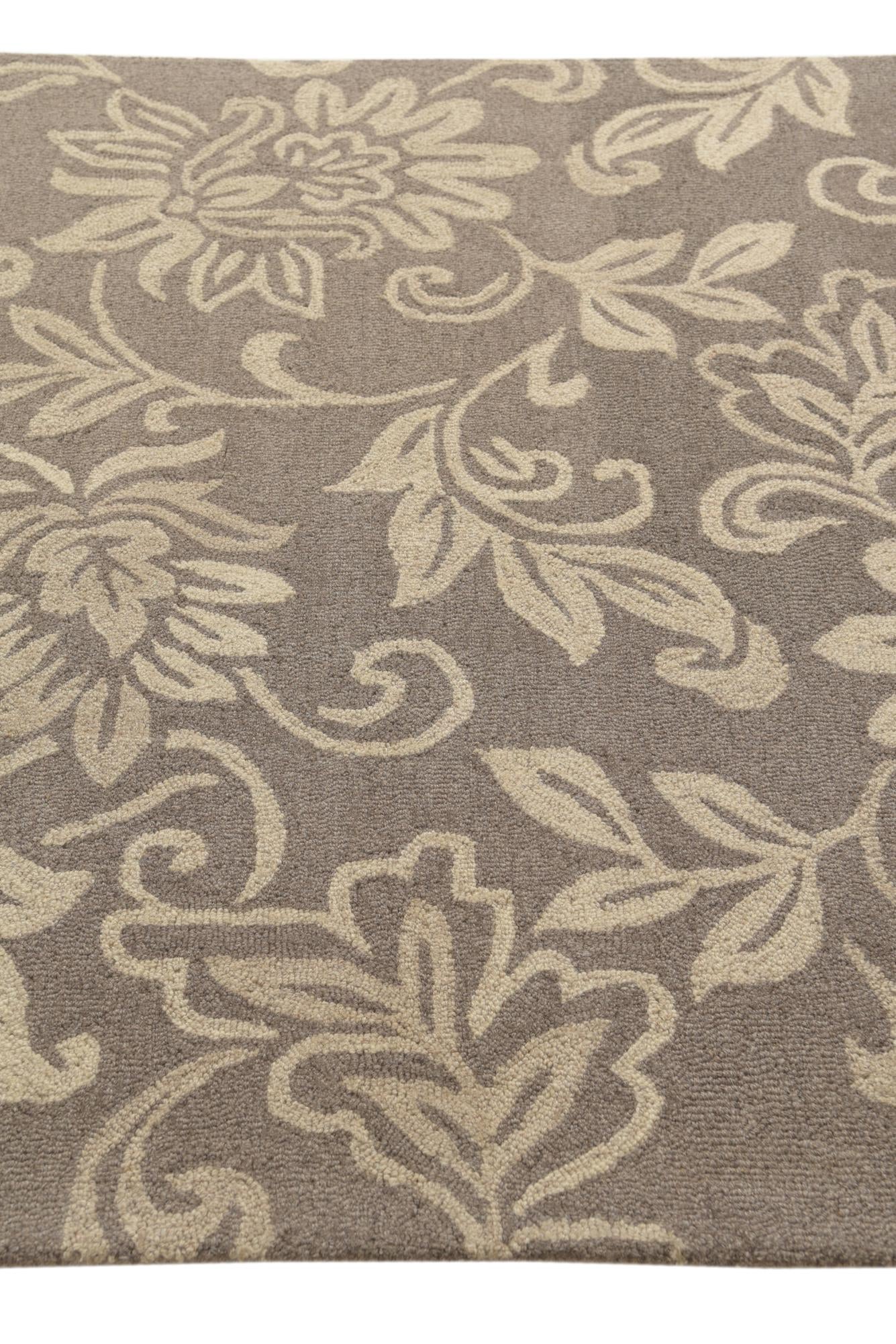 5' x 8' Agra Wool Rug