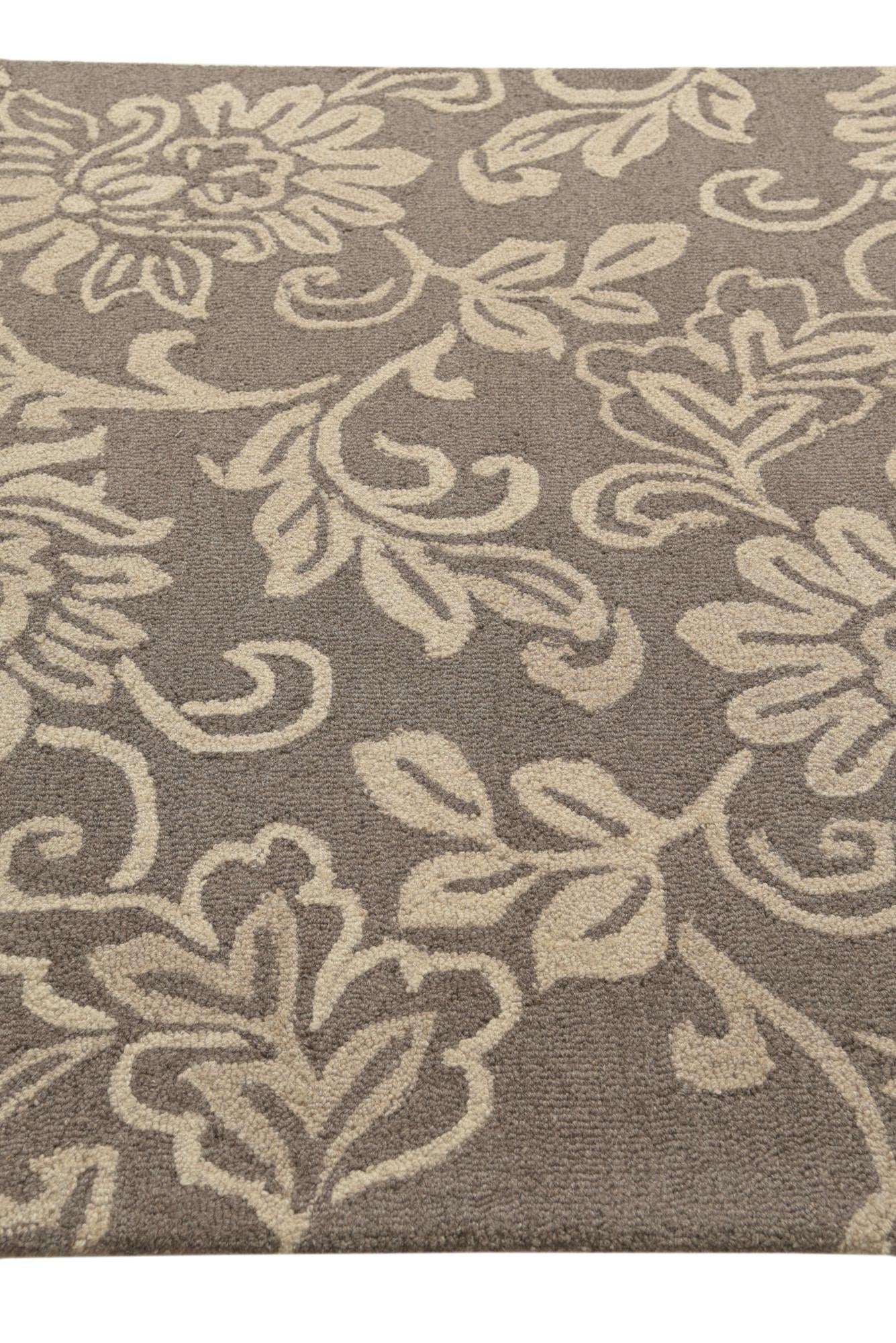 5' 1 x 8' Agra Wool Rug