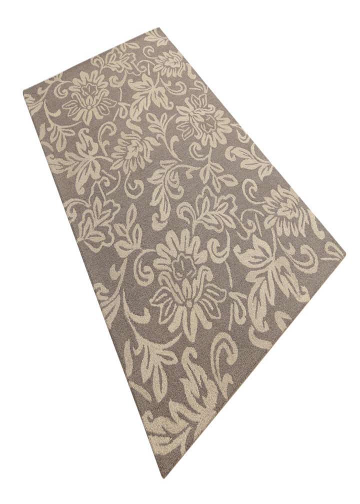 5' x 8' Agra Wool Rug