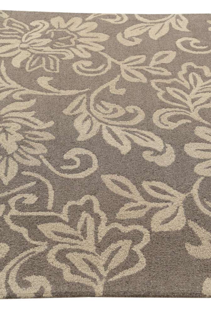 5' x 8' Agra Wool Rug