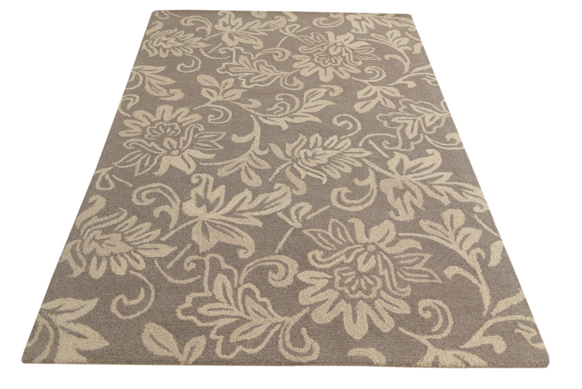 5' x 8' Agra Wool Rug