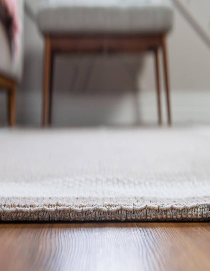 Detail image of 6' 4 x 9' Georgia Rug