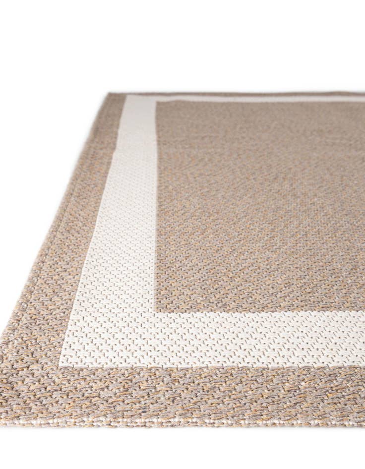 Detail image of 4' 2 x 6' Georgia Rug