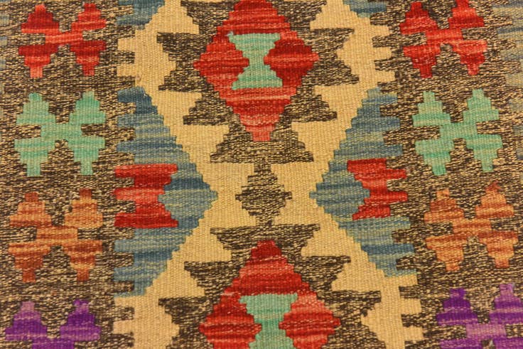 Detail image of 60cm x 90cm Hand Woven Kilim Maymana Wool Rug