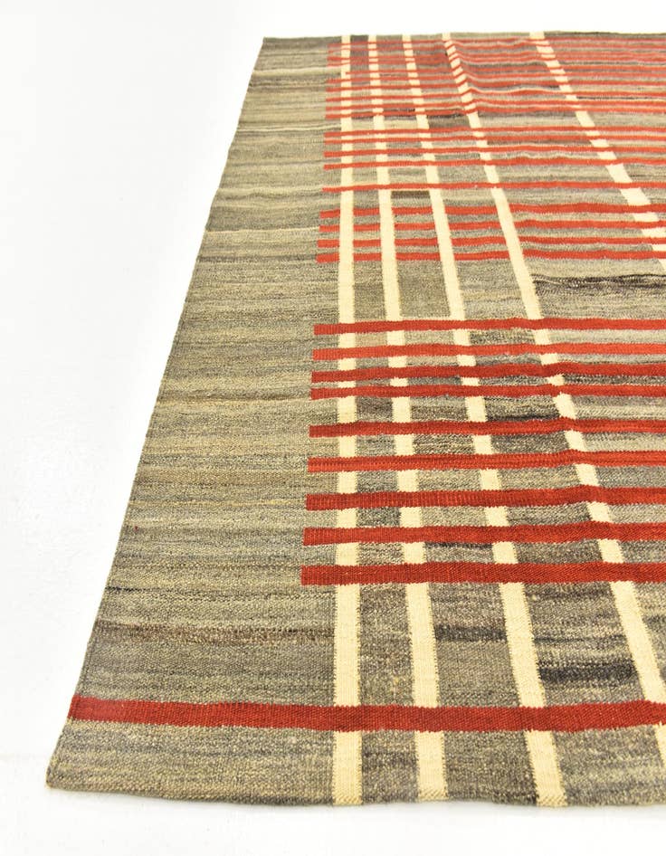 Detail image of 5' 10 x 7' 9  Hand Woven Kilim Modern Wool Rug
