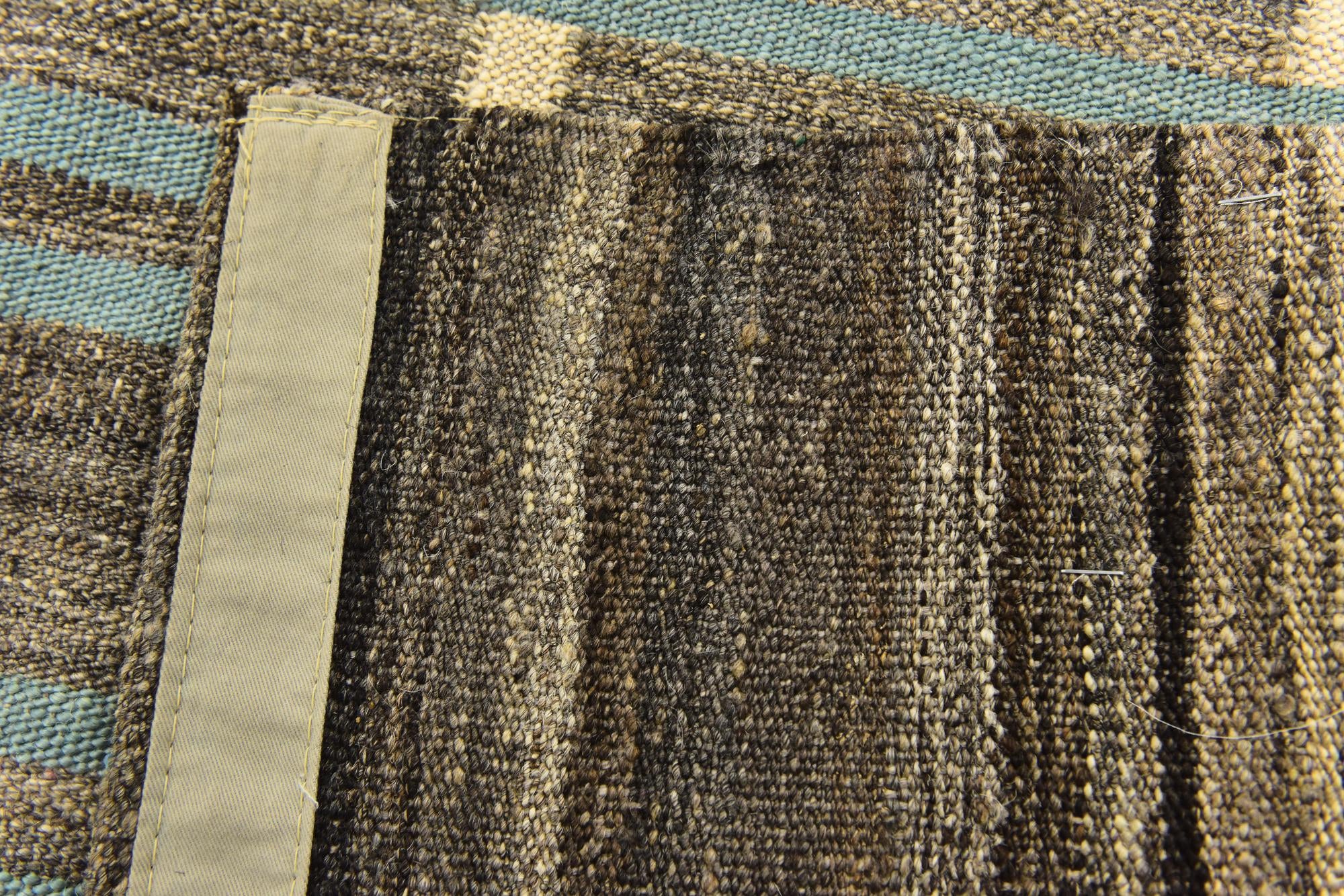 5' 9 x 8' 3 Hand Woven Kilim Modern Wool Rug