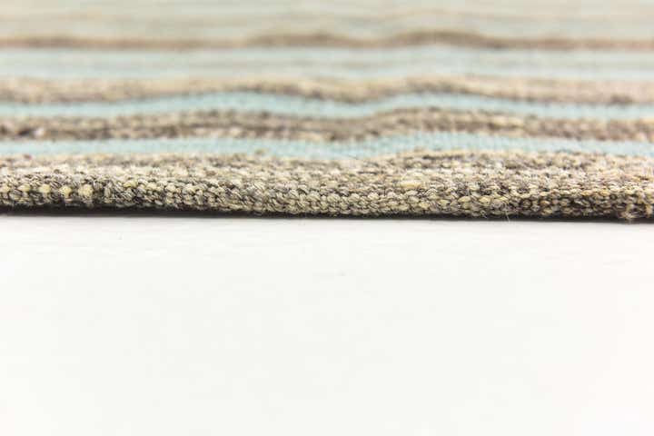 5' 9 x 8' 3 Hand Woven Kilim Modern Wool Rug
