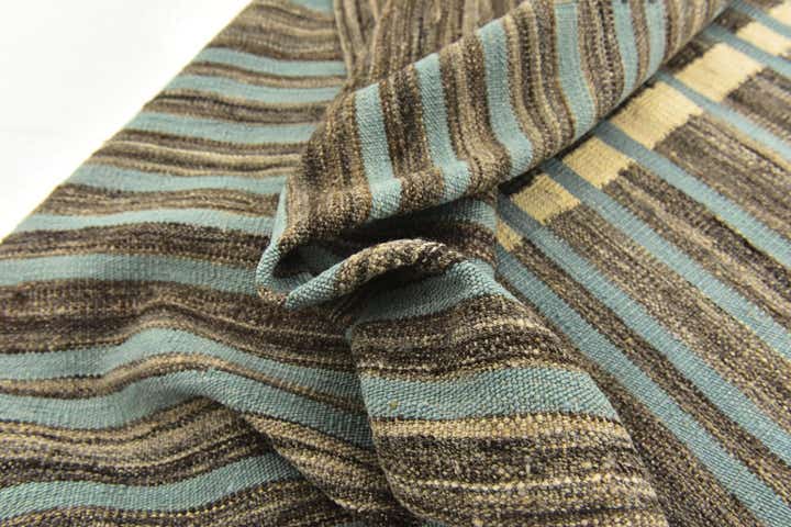 5' 9 x 8' 3 Hand Woven Kilim Modern Wool Rug