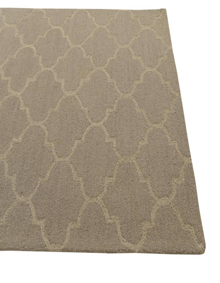 Detail image of 5' 1 x 8' Luna Wool Rug