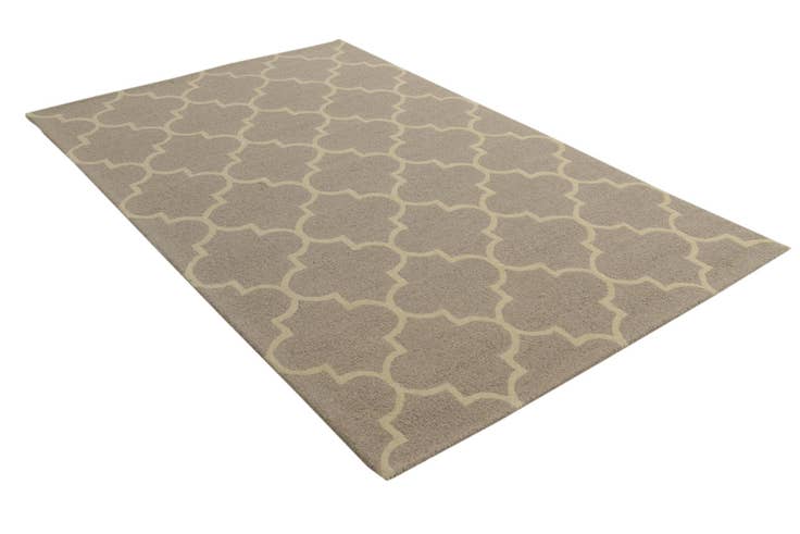 Detail image of 5' 1 x 8' Luna Wool Rug
