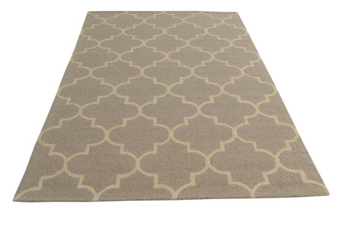 Detail image of 5' 1 x 8' Luna Wool Rug