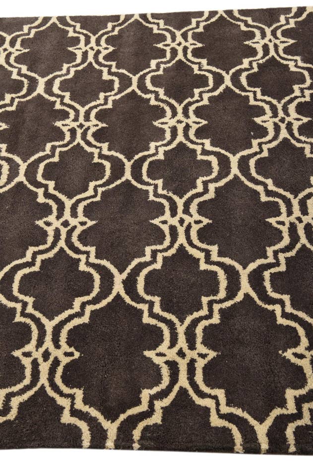 Detail image of 5' 1 x 7' 11 Luna Wool Rug