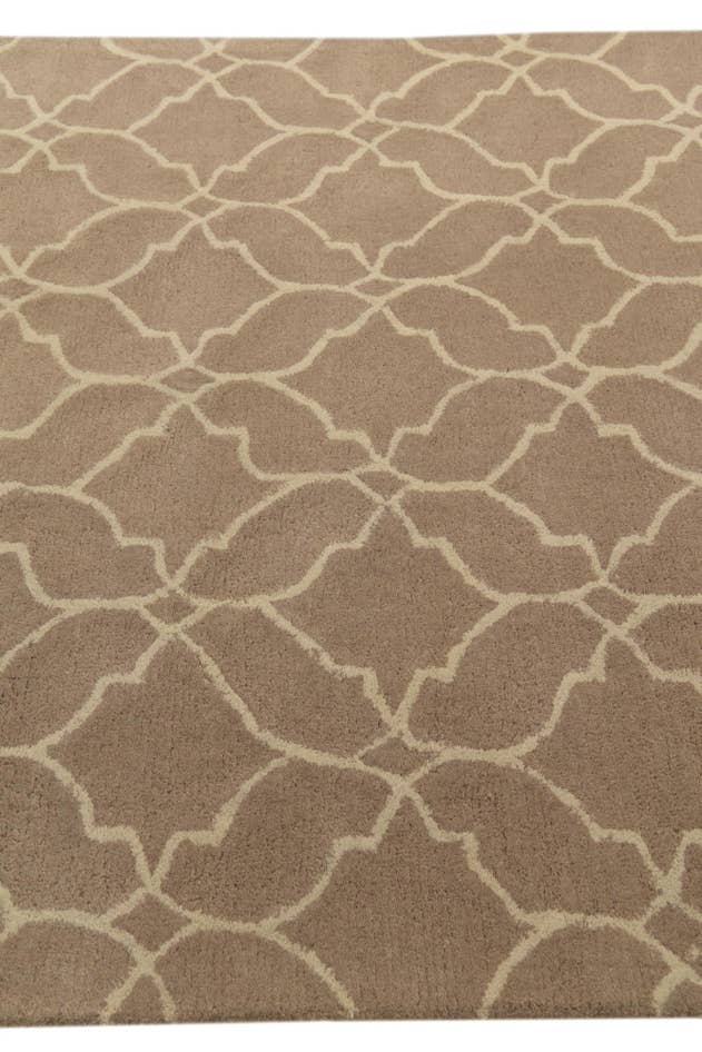Detail image of 5' 1 x 8' Luna Wool Rug