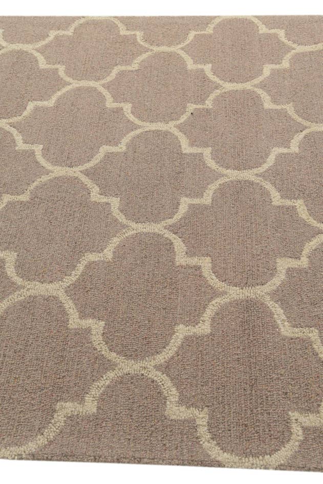 Detail image of 5' 1 x 8' Luna Wool Rug