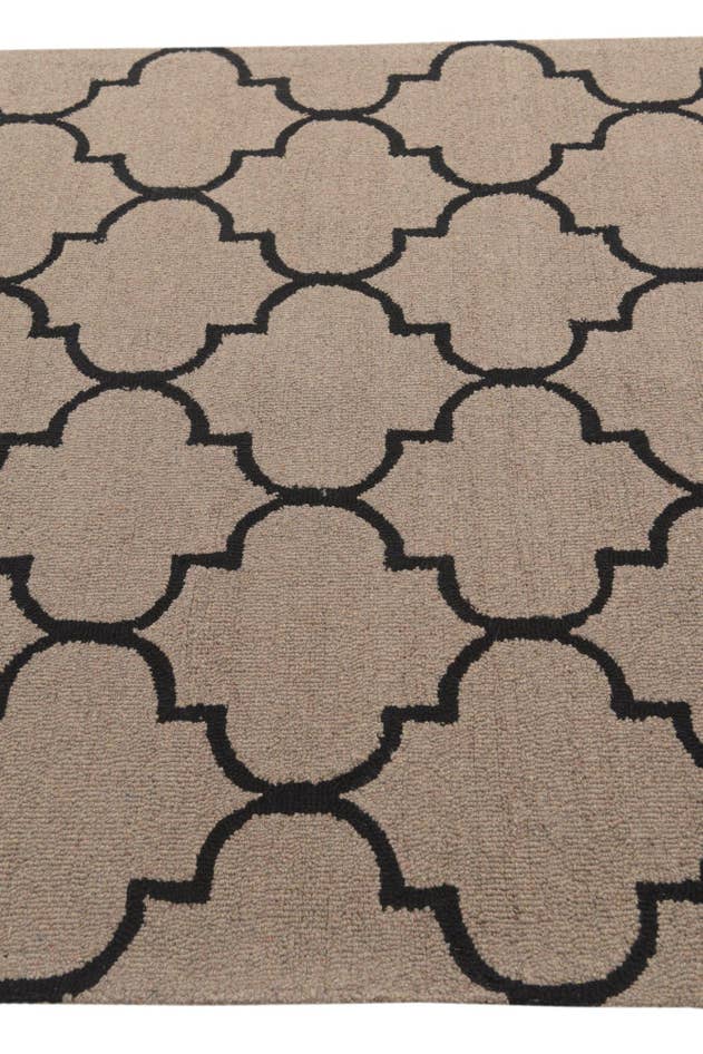 Detail image of 5' 1 x 8' Luna Wool Rug