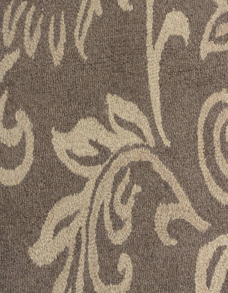 Detail image of 5' x 8' Luna Wool Rug