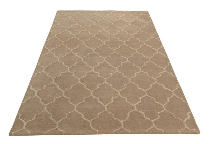Detail image of 5' 1 x 8' Luna Wool Rug