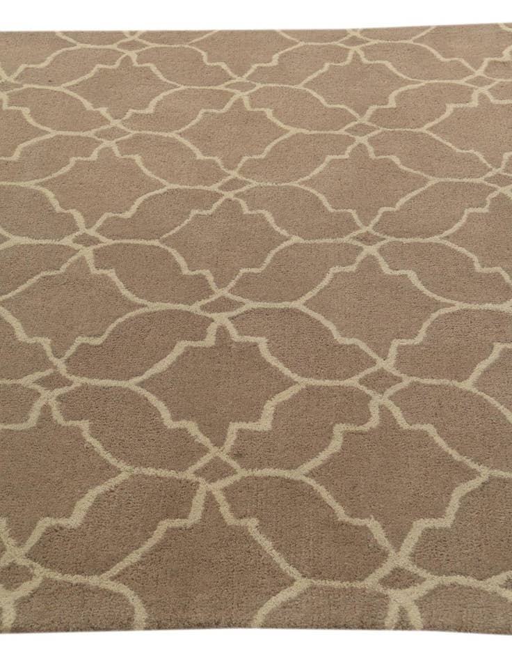 Detail image of 5' x 8' Luna Wool Rug