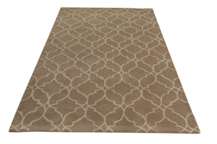 Detail image of 5' 1 x 8' Luna Wool Rug