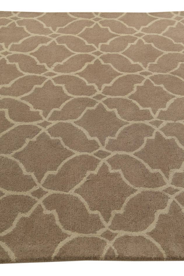 Detail image of 5' 1 x 8' Luna Wool Rug
